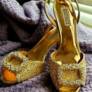 Womens 7.5 elegant Badgley Mischka kitten heels